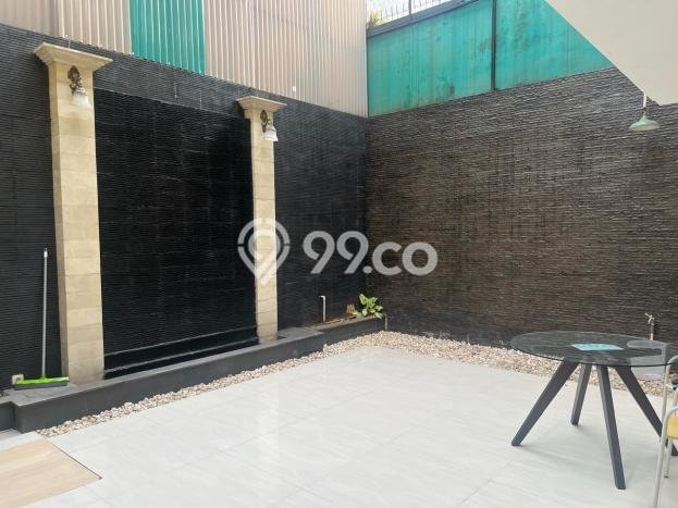 Rumah Luxury Modern Tanpa Renovasi di Gading Serpong Tangerang Rumah Luxury Modern Tanpa Renovasi di Gading Serpong Tangerang