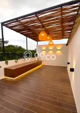 Rumah Luxury Modern Tanpa Renovasi di BSD Green Wich Tangerang Rumah Luxury Modern Tanpa Renovasi di BSD Green Wich Tangerang