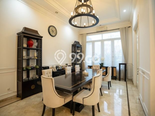 Rumah Elit Modern Tanpa Renovasi di Kemang Jakarta Selatan Rumah Elit Modern Tanpa Renovasi di Kemang Jakarta Selatan