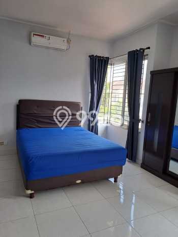 Disewakan! Rumah 3 Kamar Tidur &
3 Kamar Mandi di BSD City, Tangerang Disewakan! Rumah 3 Kamar Tidur &
3 Kamar Mandi di BSD City, Tangerang