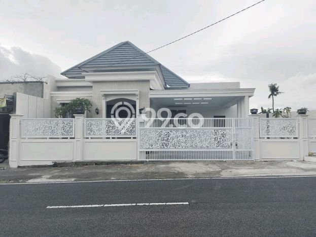 Jual Rumah Strategis Bagus Punya 4 KT di Ngaglik Sleman SHM Jual Rumah Strategis Bagus Punya 4 KT di Ngaglik Sleman SHM
