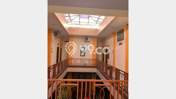 Rumah Kost untuk Dijual di Depok dengan 13 KT, 12 KM, Luas 470m2 Rumah Kost untuk Dijual di Depok dengan 13 KT, 12 KM, Luas 470m2