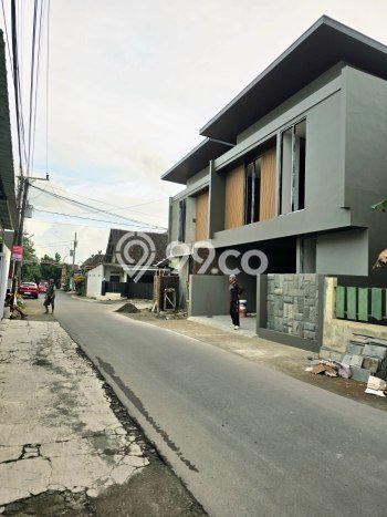 Rumah Modern Cantik 3 Kamar Bisa Langsung Pindah di Ngemplak Rumah Modern Cantik 3 Kamar Bisa Langsung Pindah di Ngemplak