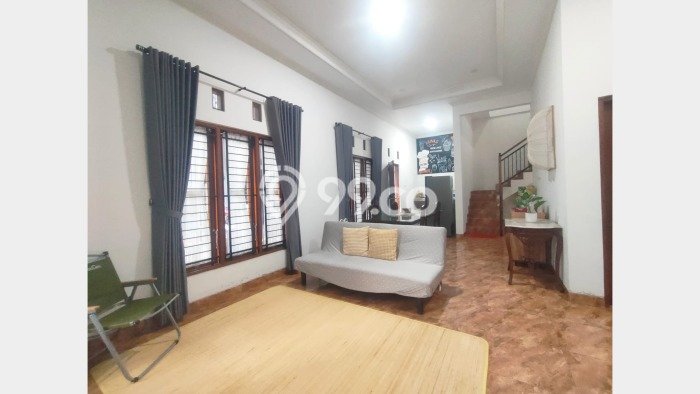 Rumah Kost untuk Dijual di Caturtunggal Punya 23 Kamar Rumah Kost untuk Dijual di Caturtunggal Punya 23 Kamar
