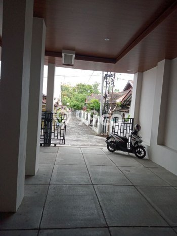 Unit Kost Dijual di Sleman Spesifikasi 29 Kamar Tidur dan Area Ramai Unit Kost Dijual di Sleman Spesifikasi 29 Kamar Tidur dan Area Ramai