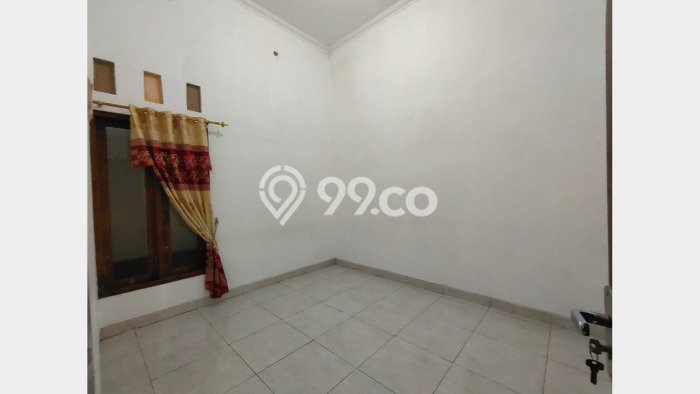 Rumah Terawat 3 KT 1 KM di Maguwoharjo, Yogyakarta Rumah Terawat 3 KT 1 KM di Maguwoharjo, Yogyakarta