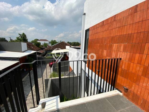 Rumah Modern Cantik 3 KT Bisa Langsung Pindah di Sewon Rumah Modern Cantik 3 KT Bisa Langsung Pindah di Sewon