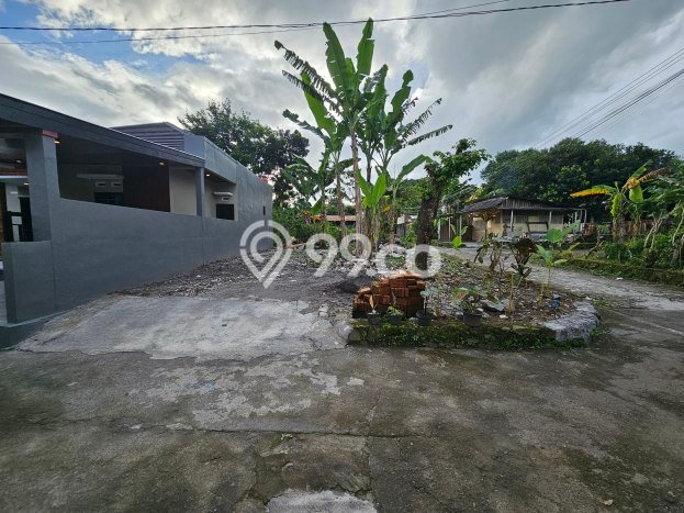 Lahan Dijual Lokasi Strategis di Yogyakarta dengan Luas 112m2 Lahan Dijual Lokasi Strategis di Yogyakarta dengan Luas 112m2