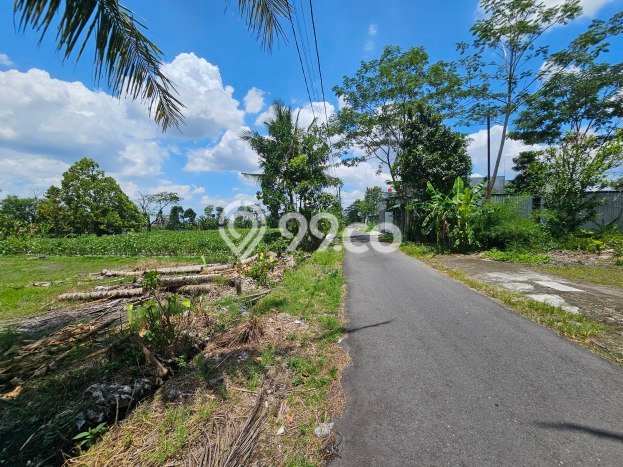Tanah di Ngaglik, Sleman Luas 595m2 Dijual Segera Tanah di Ngaglik, Sleman Luas 595m2 Dijual Segera