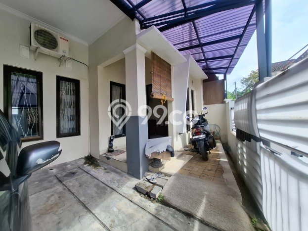 Hunian Cantik Modern Lb 165m2 di Depok, Sleman Hunian Cantik Modern Lb 165m2 di Depok, Sleman