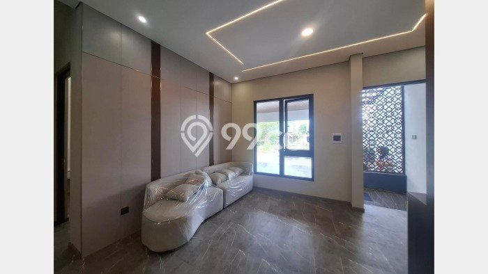 For Sale! Luxury House LT 134m2 Desain Modern di Maguwoharjo For Sale! Luxury House LT 134m2 Desain Modern di Maguwoharjo