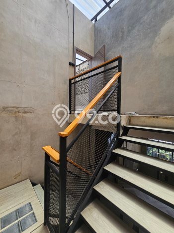 For Sale! Luxury House LT 202m2 Desain Modern di Sleman For Sale! Luxury House LT 202m2 Desain Modern di Sleman
