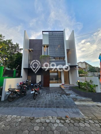 Hunian Cantik Modern Lb 170m2 di Ngemplak, Sleman Hunian Cantik Modern Lb 170m2 di Ngemplak, Sleman