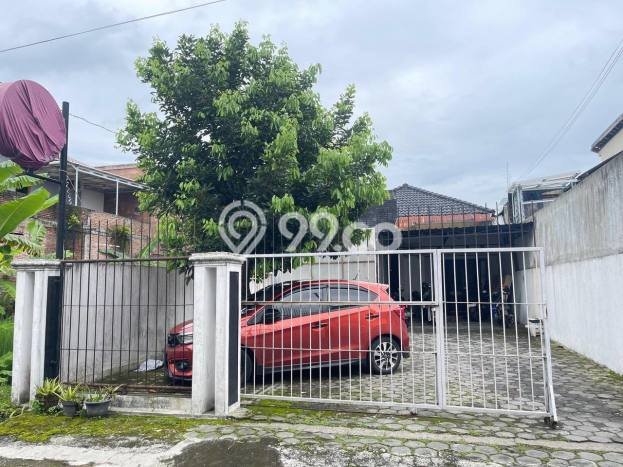 Dijual Hunian Rumah Terawat 4 Kamar di Condong Catur, Sleman Dijual Hunian Rumah Terawat 4 Kamar di Condong Catur, Sleman