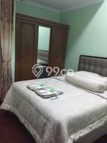 Rumah Modern 4 Kamar LT 200m2 di Caturtunggal Rumah Modern 4 Kamar LT 200m2 di Caturtunggal
