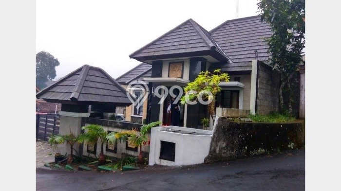 HOT DEAL! Vila Kawasan Pakem, Luas 273m2m², Area Strategis HOT DEAL! Vila Kawasan Pakem, Luas 273m2m², Area Strategis