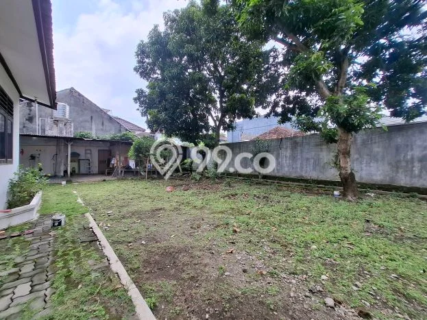 Rumah Elit LB 300m2 Siap Pakai Desain Elegan di Caturtunggal, Sleman Rumah Elit LB 300m2 Siap Pakai Desain Elegan di Caturtunggal, Sleman