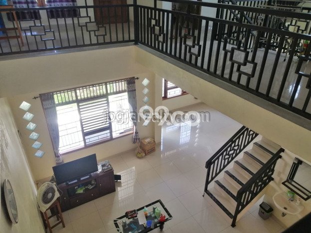 Rumah Eksklusif Siap Huni LT 1218m2 di Gamping, Sleman Rumah Eksklusif Siap Huni LT 1218m2 di Gamping, Sleman