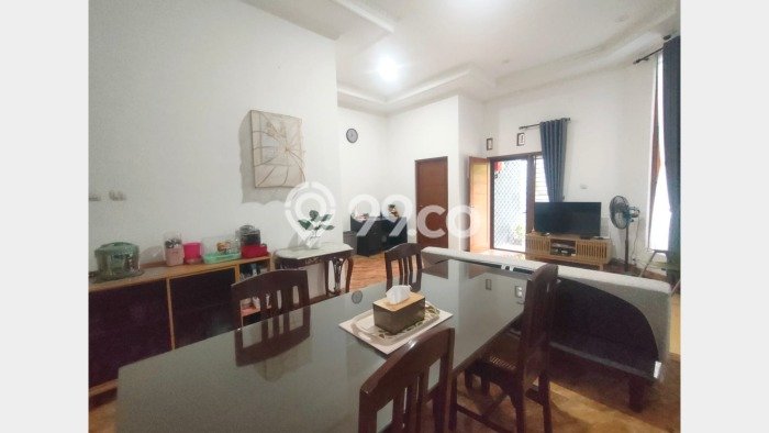 Rumah Kost untuk Dijual di Caturtunggal Punya 23 Kamar Rumah Kost untuk Dijual di Caturtunggal Punya 23 Kamar