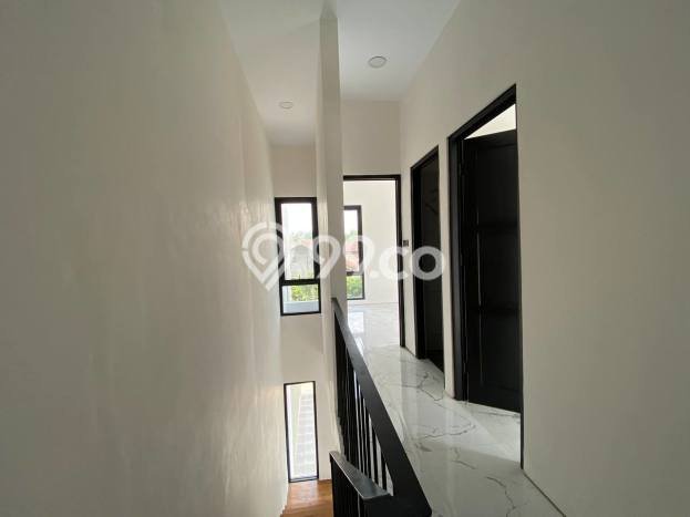 Rumah Modern Cantik 3 KT Bisa Langsung Pindah di Sewon Rumah Modern Cantik 3 KT Bisa Langsung Pindah di Sewon