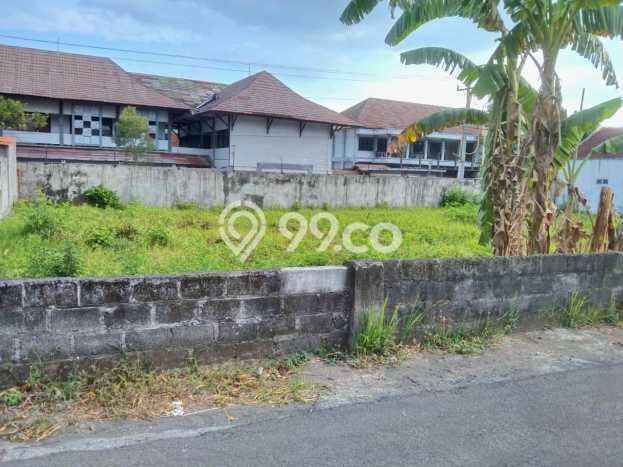 Tanah Dijual Lokasi Strategis di Sleman dengan Luas 1424m2 Tanah Dijual Lokasi Strategis di Sleman dengan Luas 1424m2