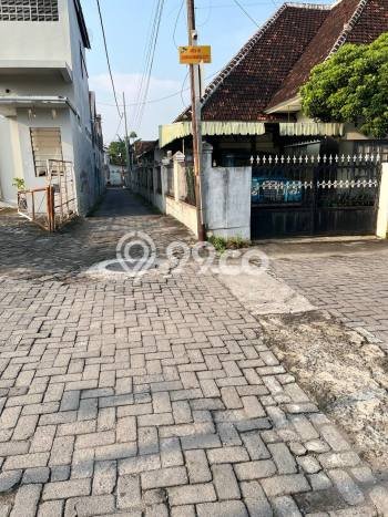 Best Deal Hunian Premium Ideal dan Luas di Mergangsan, Yogyakarta Best Deal Hunian Premium Ideal dan Luas di Mergangsan, Yogyakarta