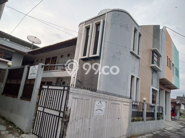 Unit Kost Dijual di Sleman Spesifikasi 29 Kamar Tidur dan Area Ramai Unit Kost Dijual di Sleman Spesifikasi 29 Kamar Tidur dan Area Ramai
