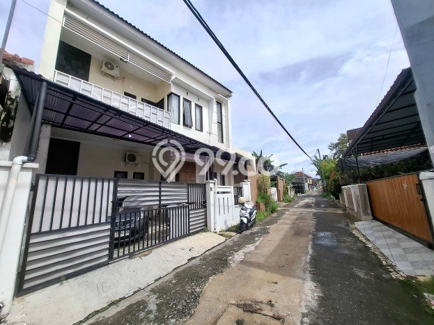 Hunian Cantik Modern Lb 165m2 di Depok, Sleman Hunian Cantik Modern Lb 165m2 di Depok, Sleman