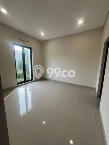 Rumah Luxury Modern Tanpa Renovasi di Bojong Indah Jakarta Barat Rumah Luxury Modern Tanpa Renovasi di Bojong Indah Jakarta Barat