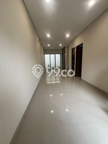 Rumah Luxury Modern Tanpa Renovasi di Bojong Indah Jakarta Barat Rumah Luxury Modern Tanpa Renovasi di Bojong Indah Jakarta Barat