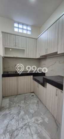 Dijual Rumah Mewah Elegan Dengan View Cantik di Puri Indah, Jakarta Barat Dijual Rumah Mewah Elegan Dengan View Cantik di Puri Indah, Jakarta Barat