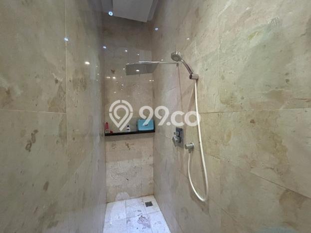 Rumah Elit Modern Tanpa Renovasi di Muara Karang Jakarta Utara Rumah Elit Modern Tanpa Renovasi di Muara Karang Jakarta Utara