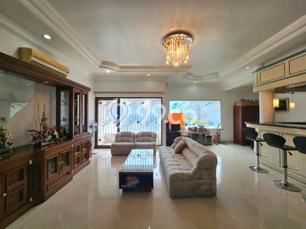 Ready to Use! Luxury House LT 360m2 Desain Elegan di BSD Giri Loka Ready to Use! Luxury House LT 360m2 Desain Elegan di BSD Giri Loka
