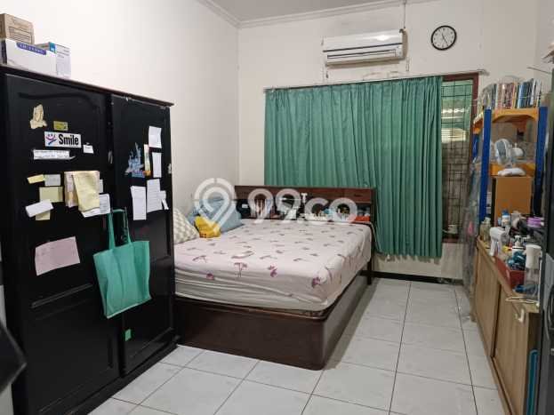 Ready to Use! Premium House LT 228m2 Desain Modern di Surabaya Kota Ready to Use! Premium House LT 228m2 Desain Modern di Surabaya Kota