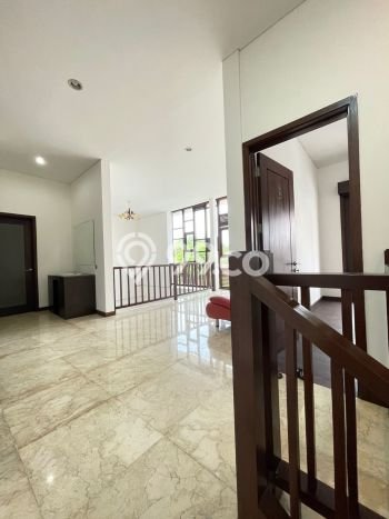 Sewa Rumah Harga Terjangkau di Sanur Denpasar Punya 5 Kamar Tidur Sewa Rumah Harga Terjangkau di Sanur Denpasar Punya 5 Kamar Tidur