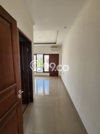 Rumah Minimalis 3 KT LT 100m2 di Jimbaran Rumah Minimalis 3 KT LT 100m2 di Jimbaran