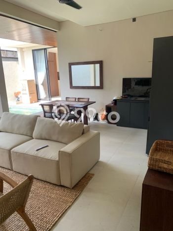 Dijual Vila Kawasan , Area 210m2m², Akses ke fasilitas Dijual Vila Kawasan , Area 210m2m², Akses ke fasilitas