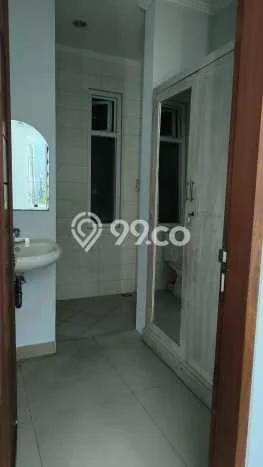 Lokasi strategis! Rumah siap huni disewakan di Denpasar Barat LB 135m2 Lokasi strategis! Rumah siap huni disewakan di Denpasar Barat LB 135m2