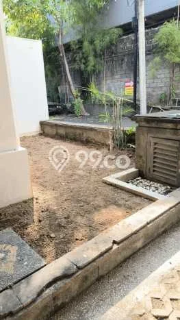 Lokasi strategis! Rumah siap huni disewakan di Denpasar Barat LB 135m2 Lokasi strategis! Rumah siap huni disewakan di Denpasar Barat LB 135m2