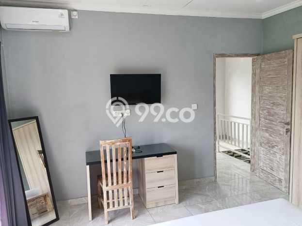 DIJUAL! Vila Kawasan , Area 200m2m², Posisi Strategis DIJUAL! Vila Kawasan , Area 200m2m², Posisi Strategis