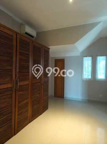 SEWA TERBAIK! Vila Kawasan , Luas 0m2m², Kawasan Nyaman SEWA TERBAIK! Vila Kawasan , Luas 0m2m², Kawasan Nyaman