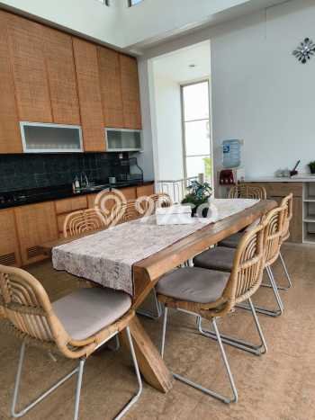 Vila Siap Huni di , Area 0m2m², Dekat Mudah Pusat Kota Vila Siap Huni di , Area 0m2m², Dekat Mudah Pusat Kota