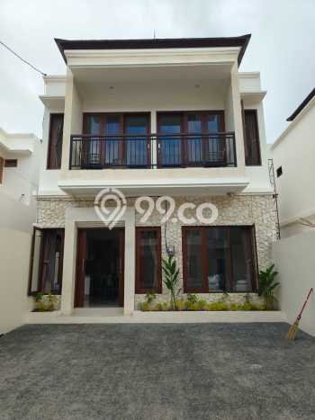 Rumah Sewa Badung LT 100m2 LB 120m2 Area Jimbaran Rumah Sewa Badung LT 100m2 LB 120m2 Area Jimbaran