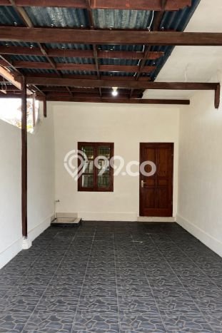 Rumah Elit LB 250m2 Siap Huni Desain Elegan di Kerobokan, Badung Rumah Elit LB 250m2 Siap Huni Desain Elegan di Kerobokan, Badung