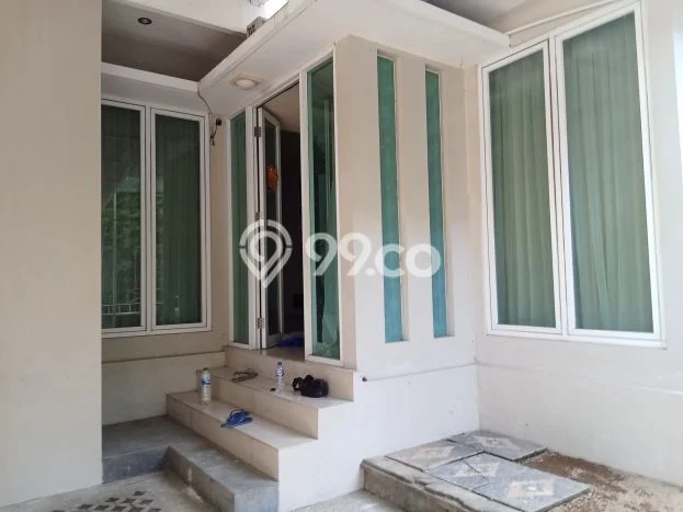 Lokasi strategis! Rumah siap huni disewakan di Denpasar Barat LB 135m2 Lokasi strategis! Rumah siap huni disewakan di Denpasar Barat LB 135m2