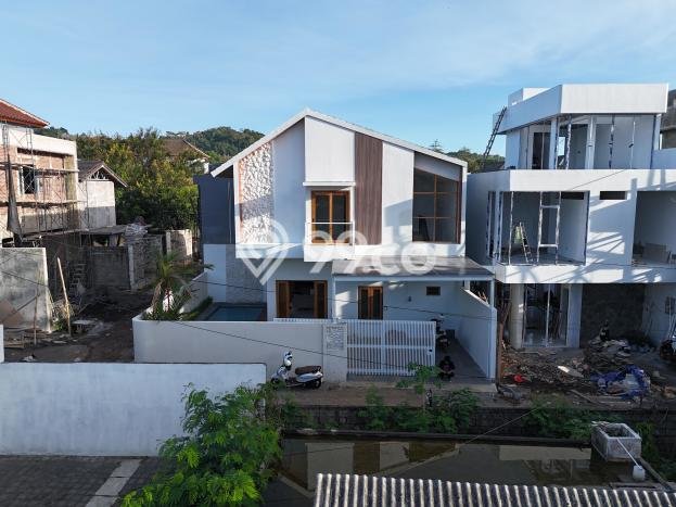 HARGA TERBAIK! Vila di , Area 150m2m², Kawasan Berkembang dengan prospek meningkat HARGA TERBAIK! Vila di , Area 150m2m², Kawasan Berkembang dengan prospek meningkat