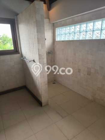 SEWA TERBAIK! Vila Kawasan , Luas 0m2m², Kawasan Nyaman SEWA TERBAIK! Vila Kawasan , Luas 0m2m², Kawasan Nyaman