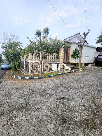 Dijual Rumah Modern 3 KT di Cemorokandang, Malang Dijual Rumah Modern 3 KT di Cemorokandang, Malang