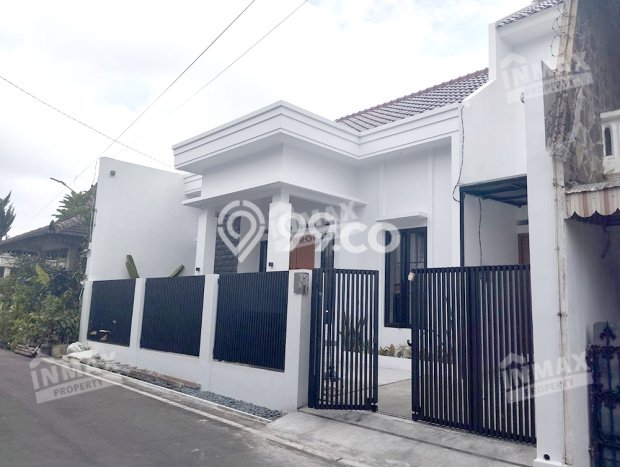Rumah Modern Cantik 4 Kamar Siap Huni di Blimbing Rumah Modern Cantik 4 Kamar Siap Huni di Blimbing