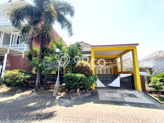 Rumah Kontrakan Malang LT 240m2 LB 200m2 Kawasan Permata Jingga Rumah Kontrakan Malang LT 240m2 LB 200m2 Kawasan Permata Jingga